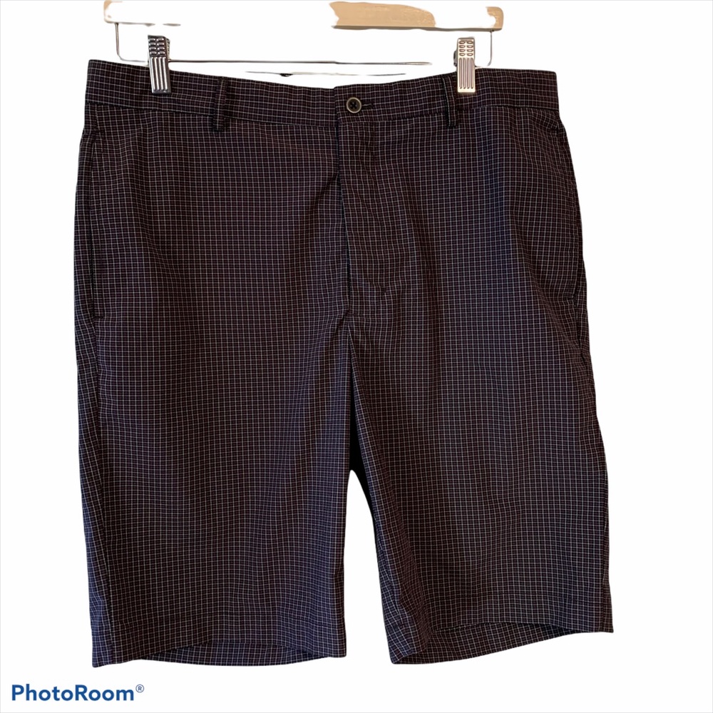 Greg Norman Black Plaid Men’s Golf Shorts Size 34